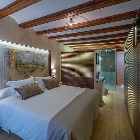 El Palacio De Argensola By Alogest Zaragoza Ngoại thất bức ảnh